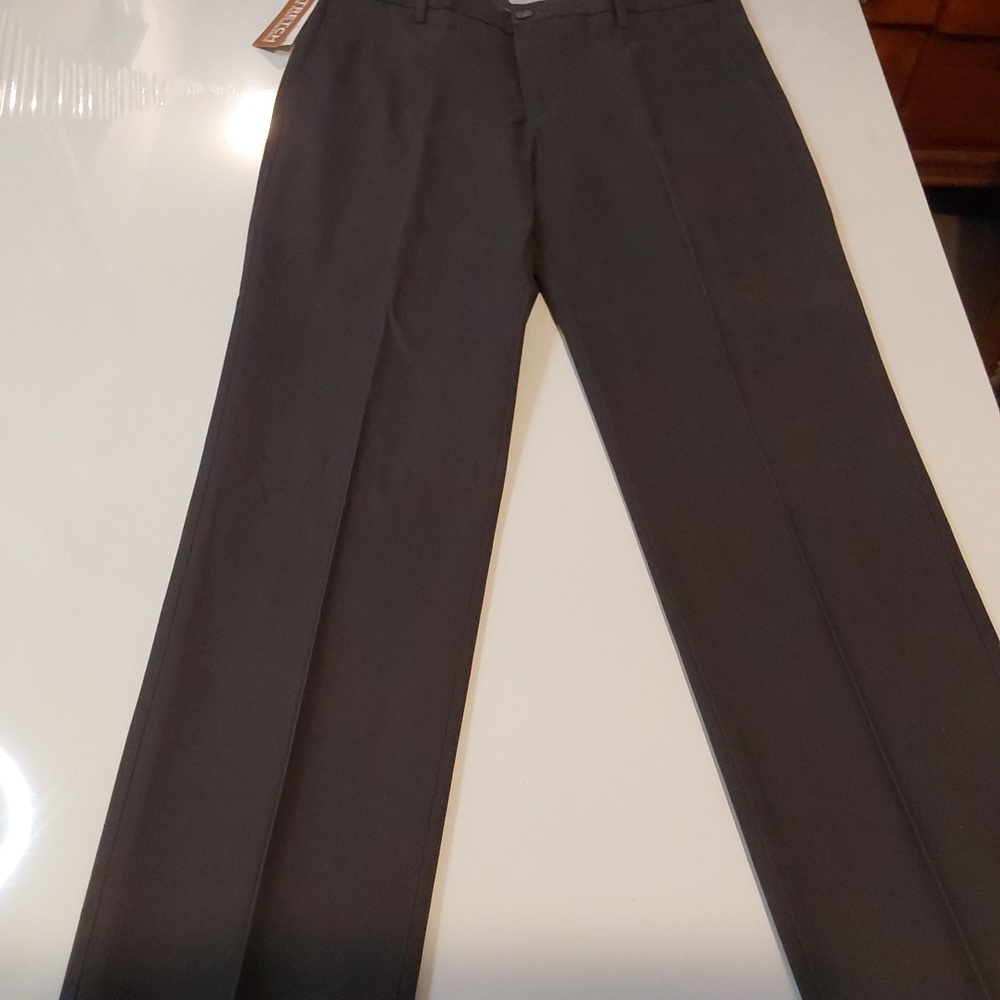 Men's  DOCKERS  Slim Tapered Fit Size 34x32 New